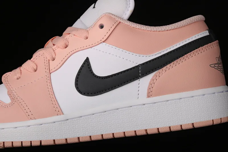 All categories Air Jordan Jordan series basketball shoes Air Jordan 1 Low G version pure original Air Jordan 1 Low AJ1 Joe 1 Arctic pink low-top basketball shoes 553560-800
